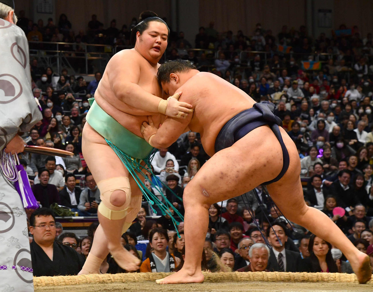 V争いキーマン”琴桜「切り替えます」豊昇龍と我慢比べも寄り切られ