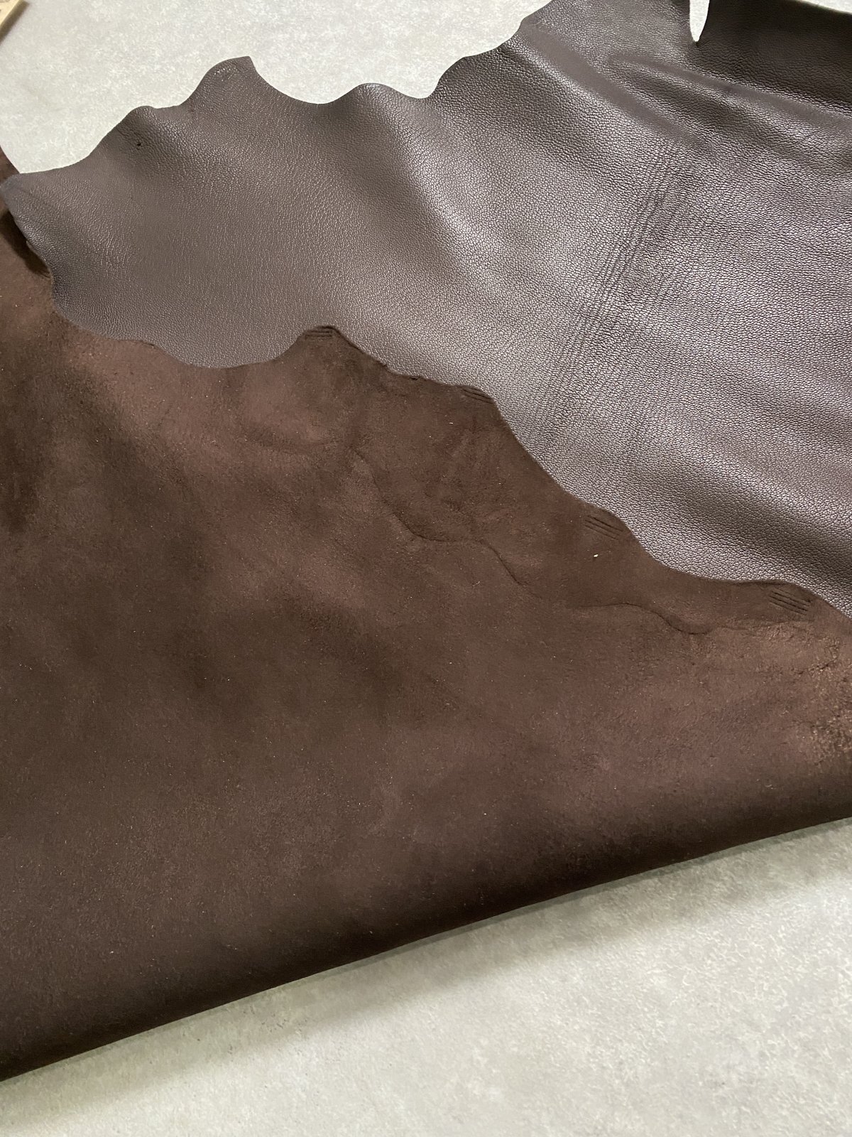 レザークラフト・革販売のニシカワレザー