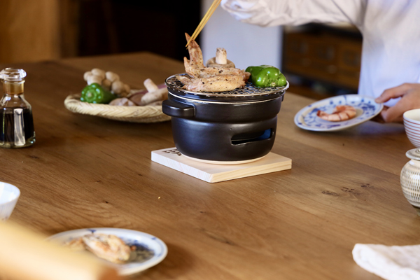 かもしか道具店 炭火コンロ 丸 こぶり | TOKILABOトキラボ