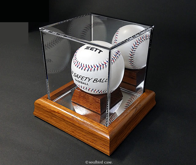 木製野球ボールケース高級品です。高級野球ボールケース木製