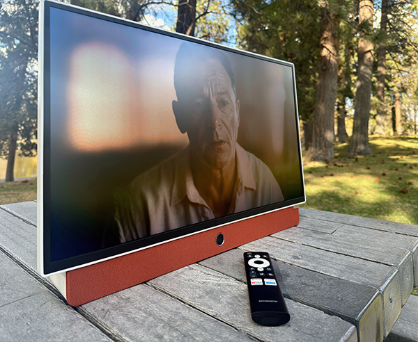 Google TV on the Go: Skyworth Companion Portable 24P100 Review