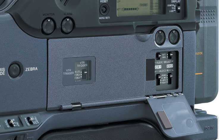 商品の特長 | DSR-570WSL | DVCAM | カムコーダー／レコーダー