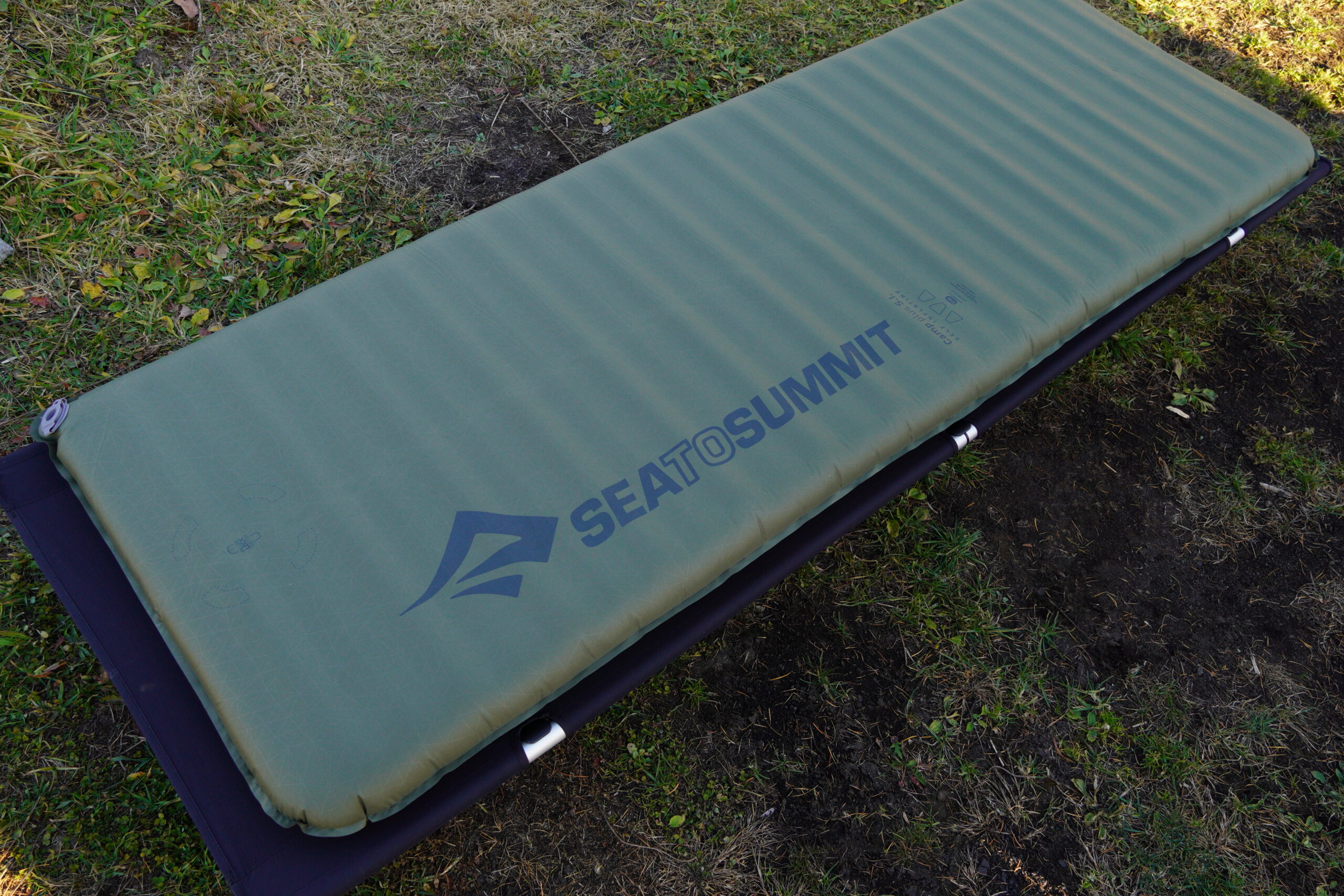 冬キャンプおすすめのインフレーターマット！シートゥサミット