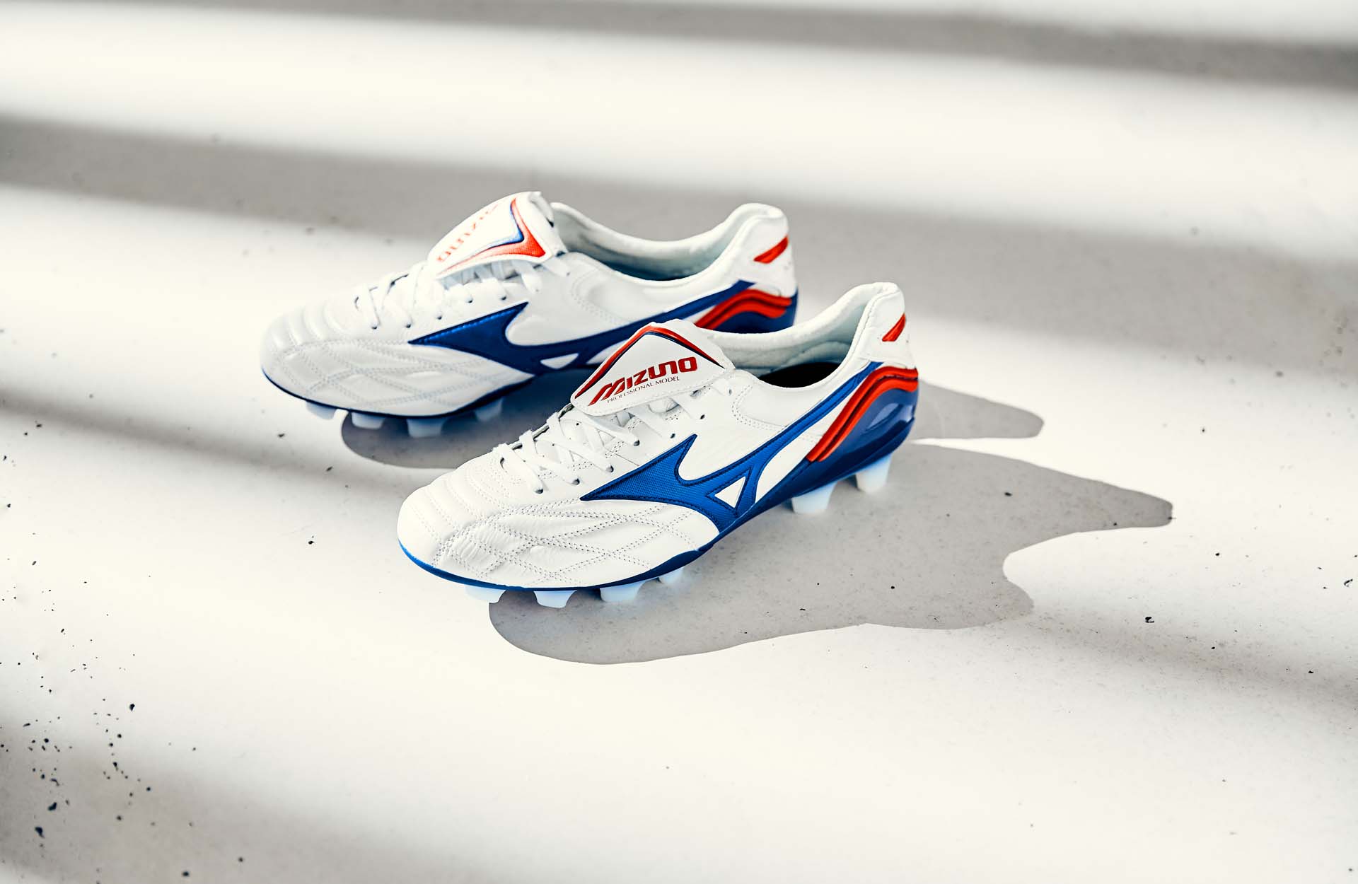 Mizuno Drop The Limited Edition Morelia Wave - SoccerBible