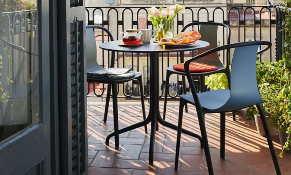 ベルヴィル テーブル ラウンド アウトドア用 φ79.6cm / ブラック