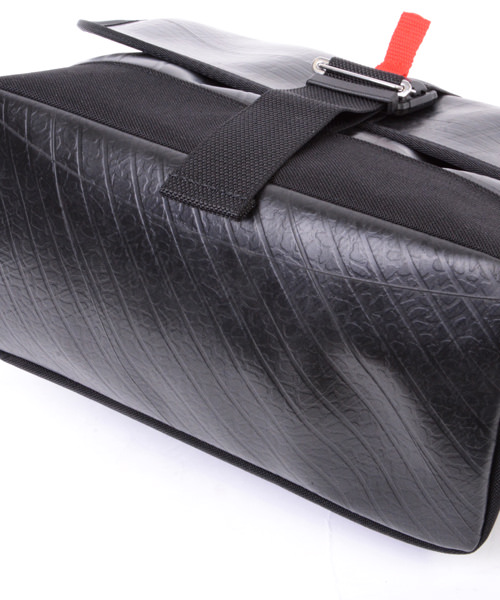 メッセンジャーバッグ／BEATTEX｜製品紹介｜バッグブランド【SEAL