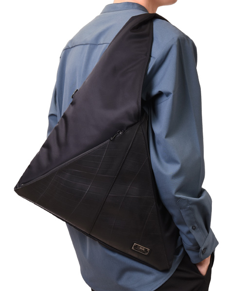 トライアングルトートBAG｜製品紹介｜バッグブランド【SEAL（シール