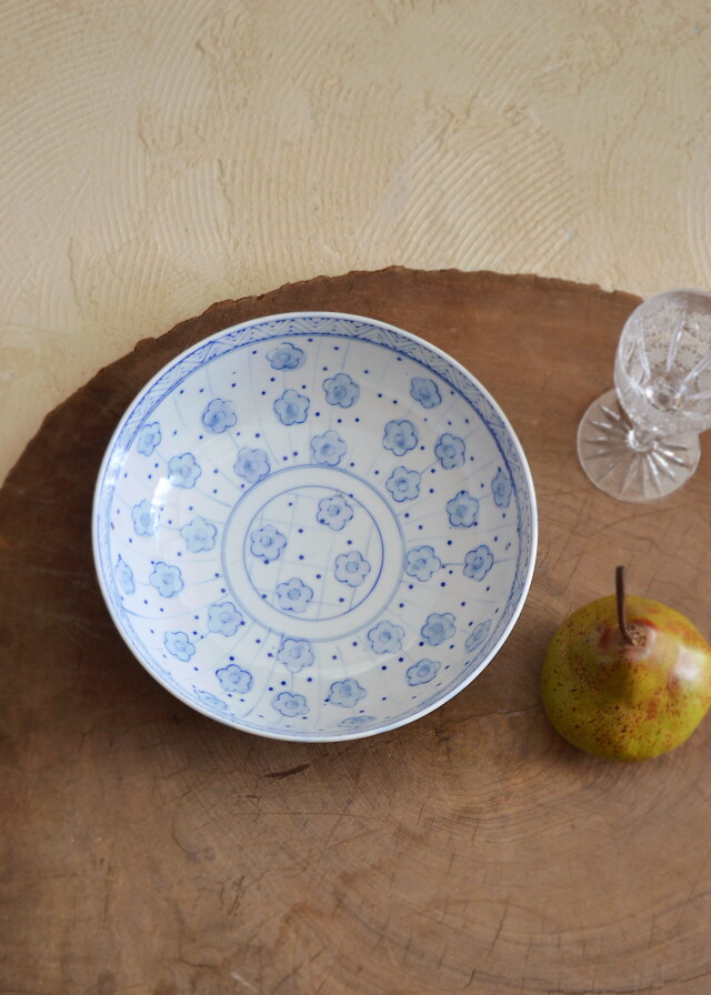 染付梅紋様大鉢 和食器 和骨董 210mm