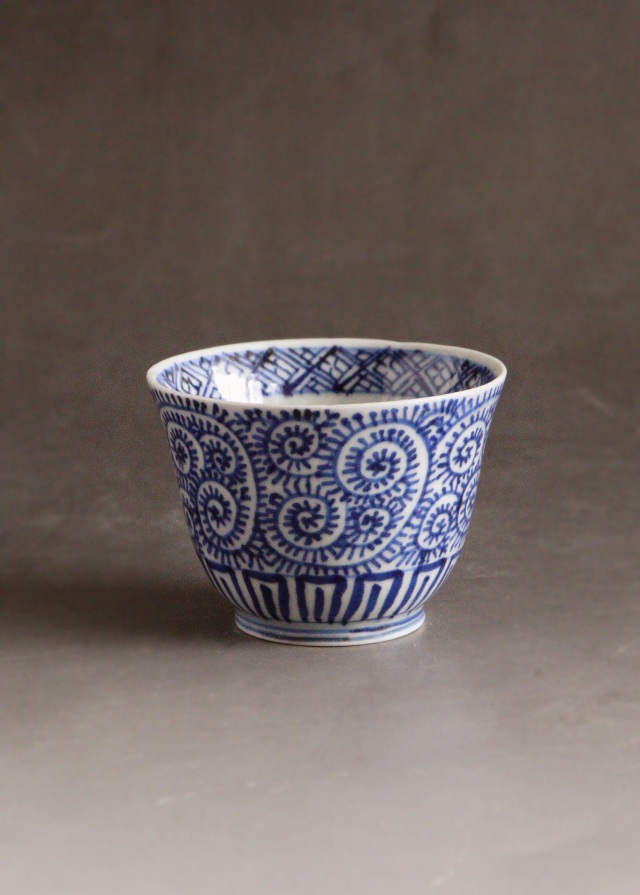 蛸唐草煎茶茶碗 酒器 ぐいのみ 茶器 小鉢 染付骨董 染付蛸唐草 古