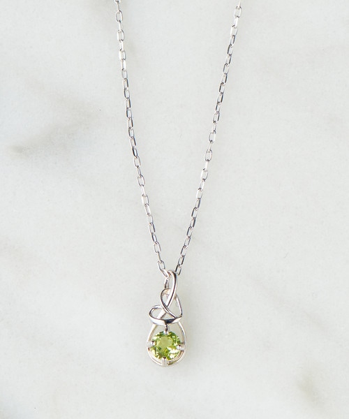 K10 WG Infinity Love Knot バースデーストーンネックレス《8月 誕生石