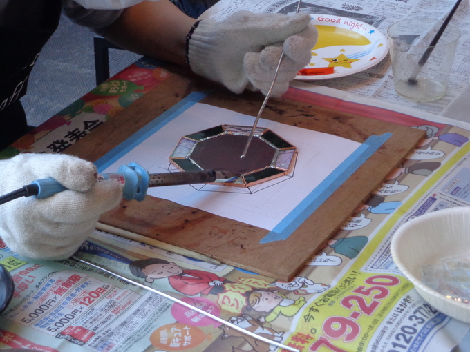 ✨ステンドグラスで鏡作り✨大田市でガラス工芸を体験できる！世界最大