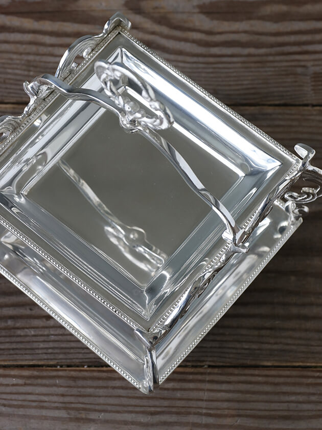 Royal Familyシルバーケーキスタンド2段Clover