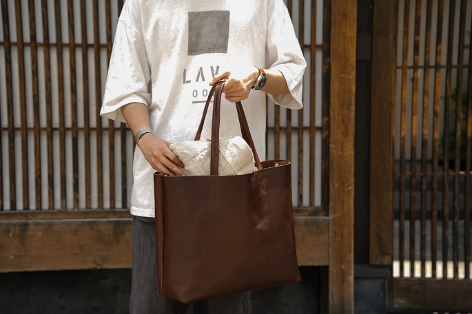 SLOW Recommended Tote | SLOW - スロウ 公式サイト | 革製のバッグ