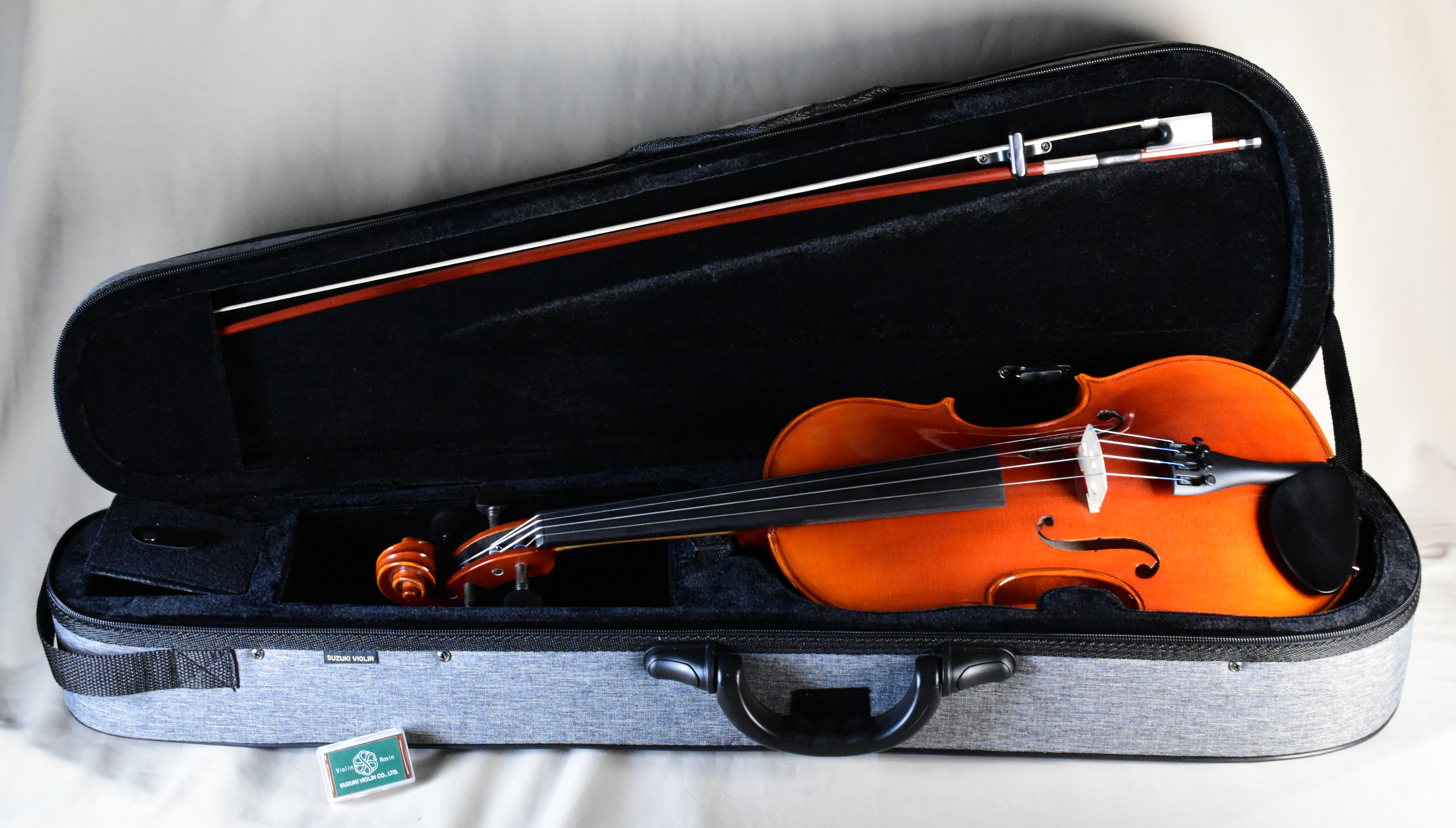 下倉バイオリン 弦楽器専門店