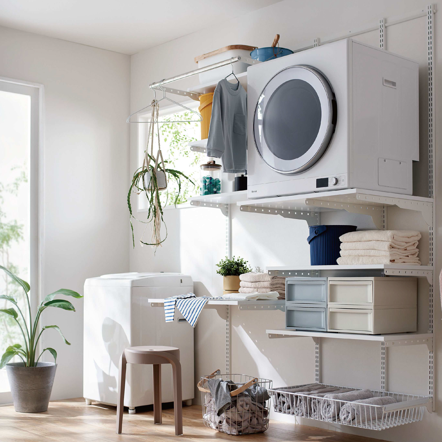 清水株式会社｜建築金物・インテリア用品・DIY用品の国内販売及び輸出入