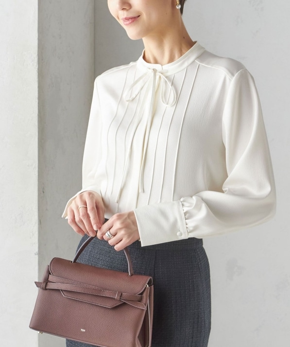 手洗い可能〉ハンマー サテン ピンタック ブラウス｜ SHIPS 公式サイト