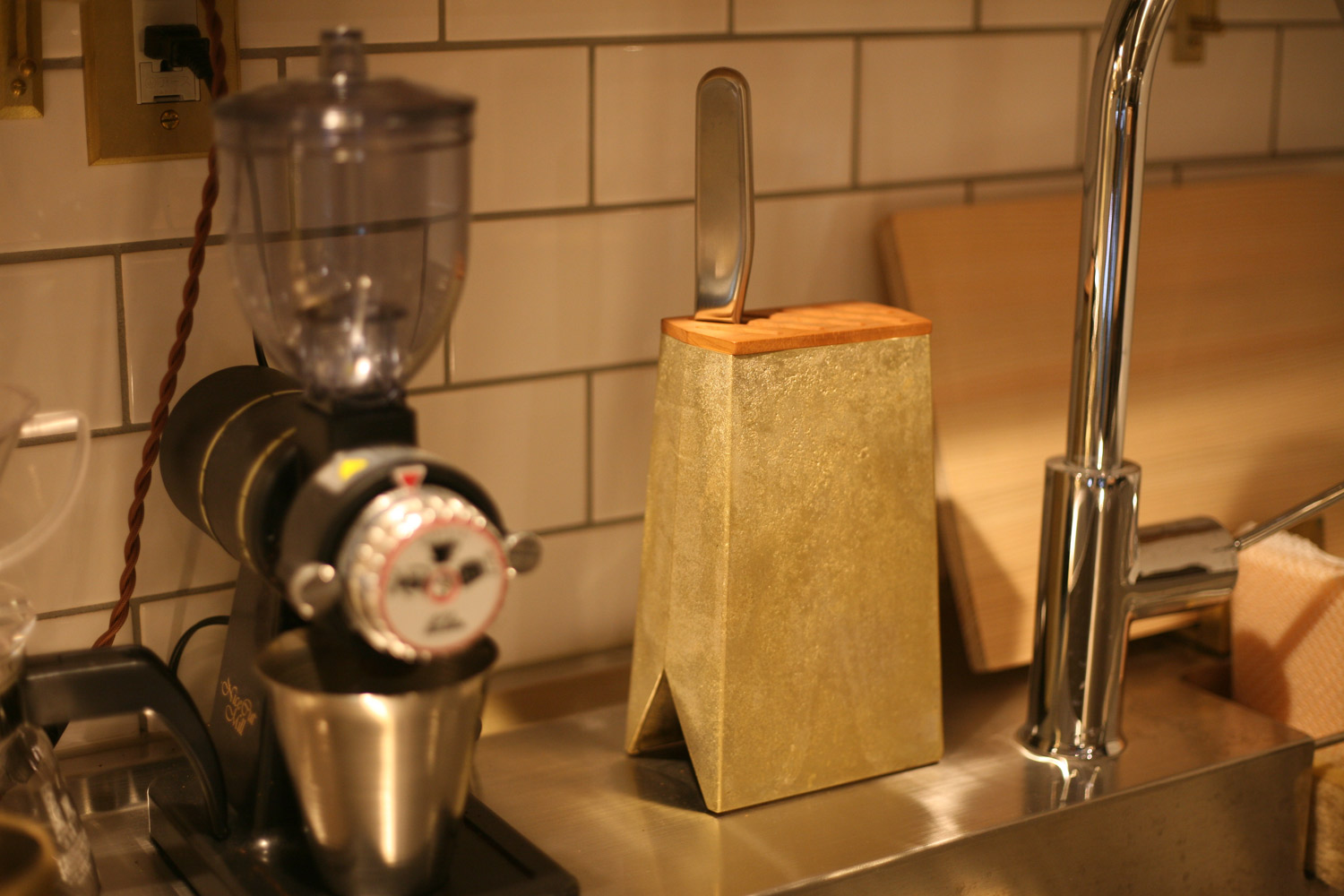 FUTAGAMI - 包丁立て 全国送料無料 | 職人.com