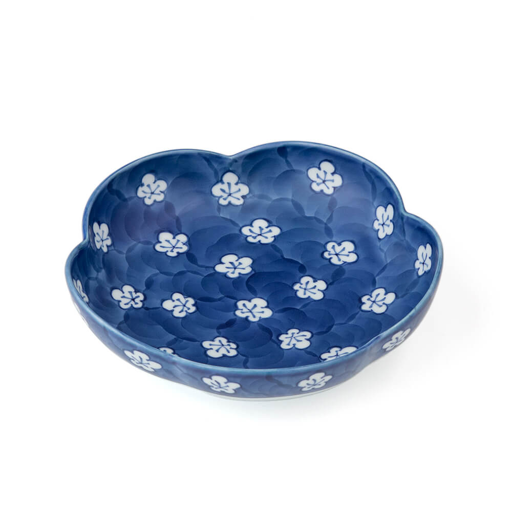 古染風梅紋 鉢（梅型） ｜ 有田焼の源右衛門窯公式オンラインショップ