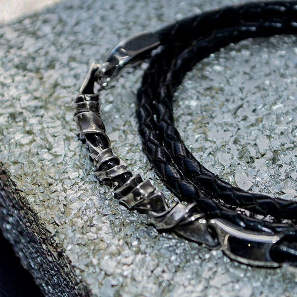 編革レザーブレスレット（ブラック）×シルバー 3重巻き [DB-177]