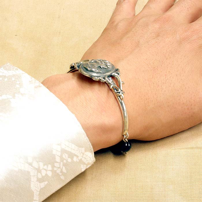 SAINTS(セインツ) 女神 シルバー ブレスレット ハーフバングル メンズ