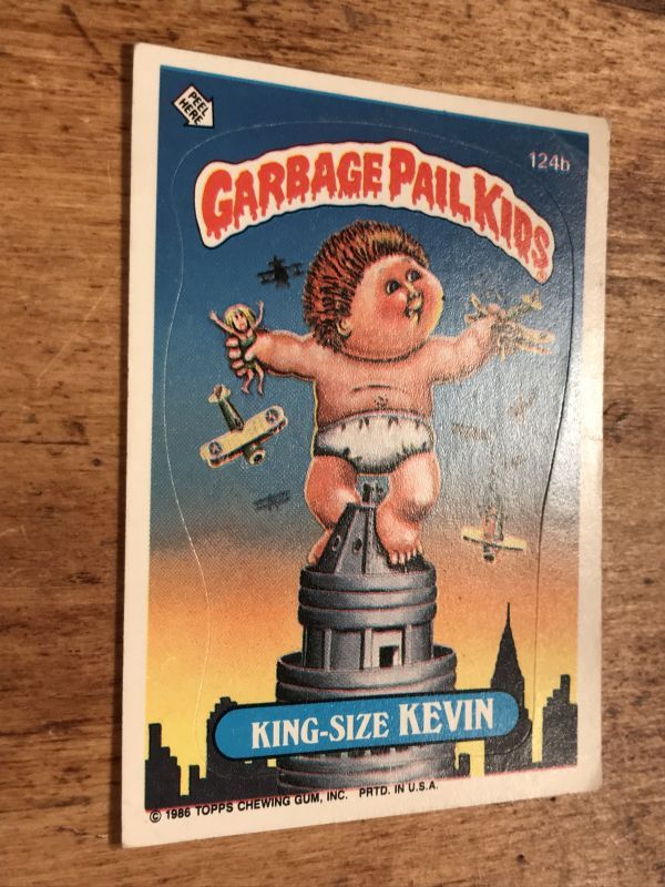 Topps Garbage Pail Kids “King-Size Kevin” Sticker Card 124b