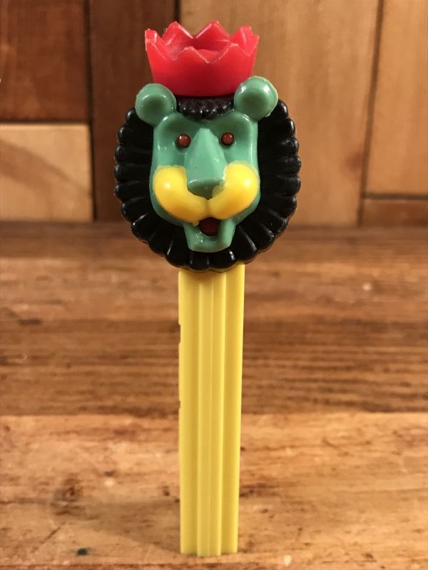 Animal “Lion with Crown” No Feet Pez Dispenser ライオンウィズ
