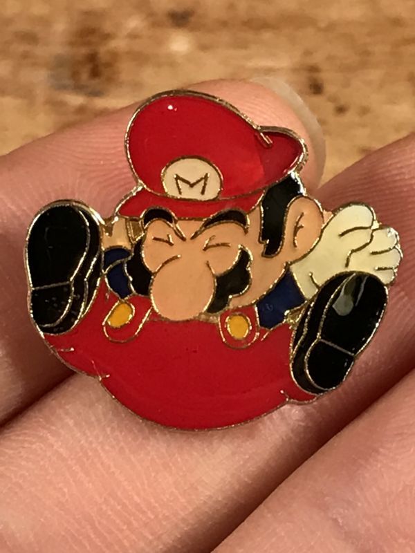 Nintendo Of America Super Mario “Fall On One's Backside” Pins