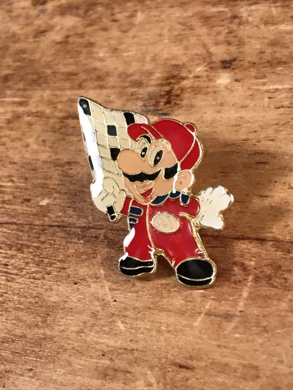 Nintendo Of America Super Mario “Racing Flag” Pins スーパーマリオ
