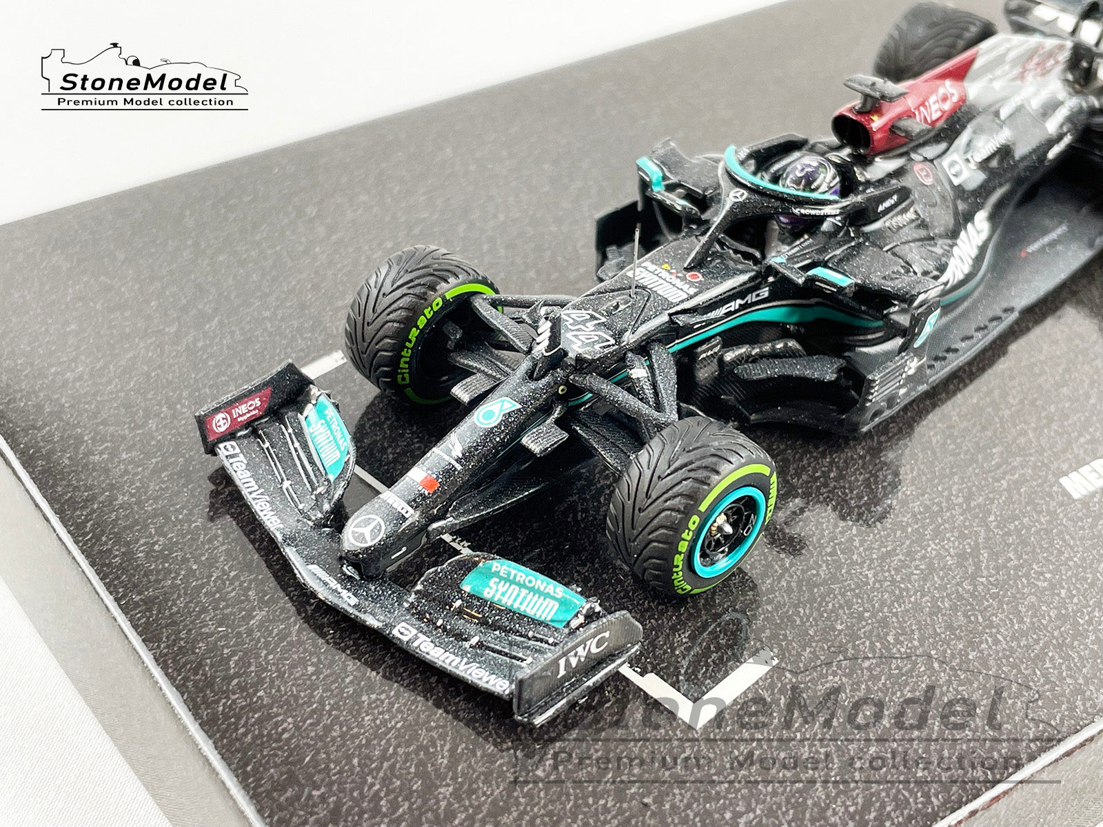 2021 Mercedes F1 W12 #44 Lewis Hamilton Hungary GP Lonely start 1