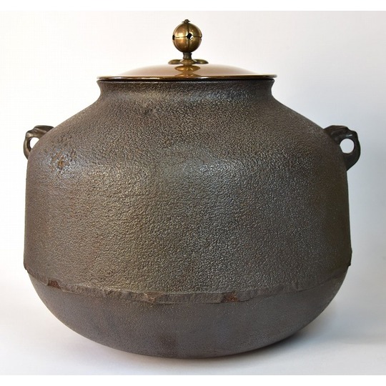 阿弥陀堂炉釜 初代畠春斎作 すいぎょく園｜創業百年、お茶の「すいぎょ