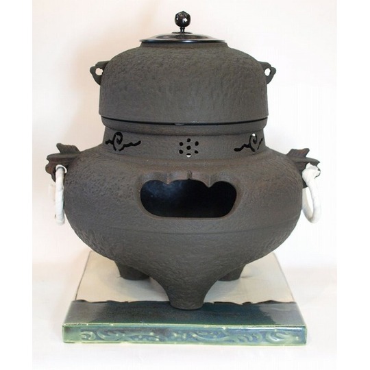茶道具】鉄荒肌鬼面風炉釜 特別ご奉仕お値打ちセット すいぎょく園