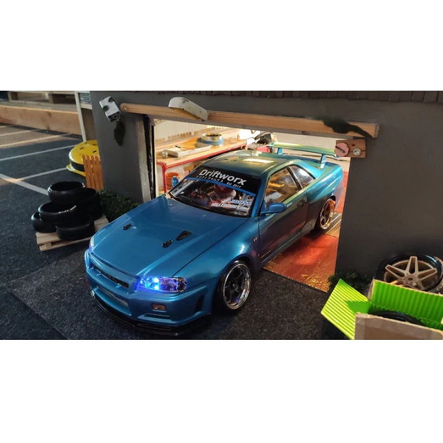 NISSANスカイラインBNR34クリアボディ [48626] - スーパーラジコン