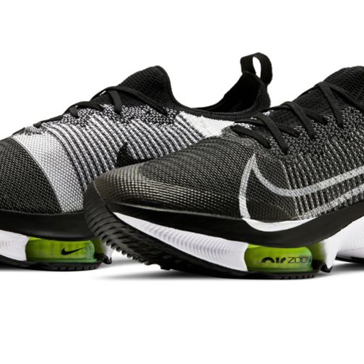 NIKE AIR ZOOM TEMPO NEXT%