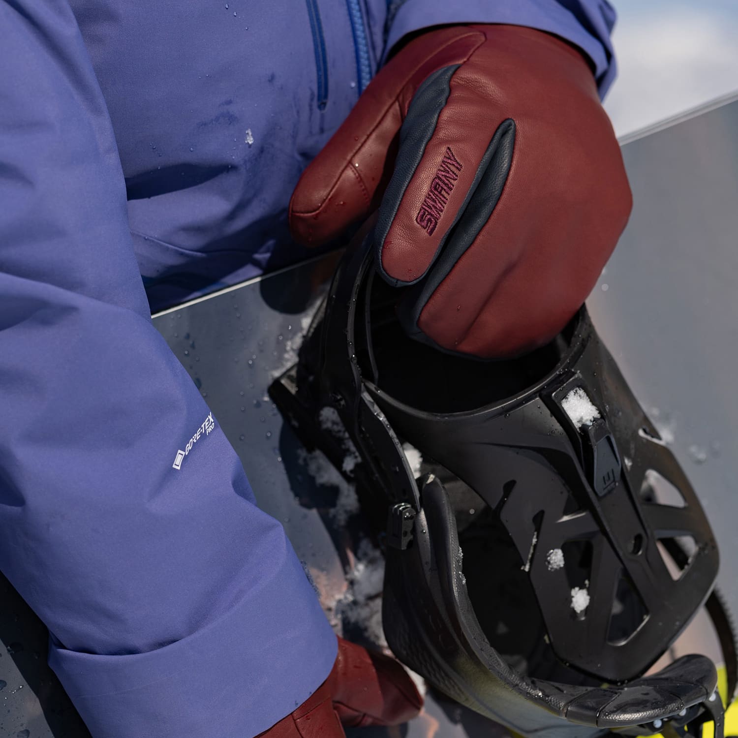 ゴアテックスレザースキーグローブ Valcan 2in1(ユニセックス）SWANY