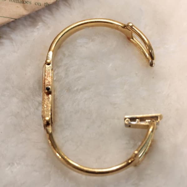 GUCCI / グッチ / ヴィンテージ ウォッチ / 1500L / 黒文字盤