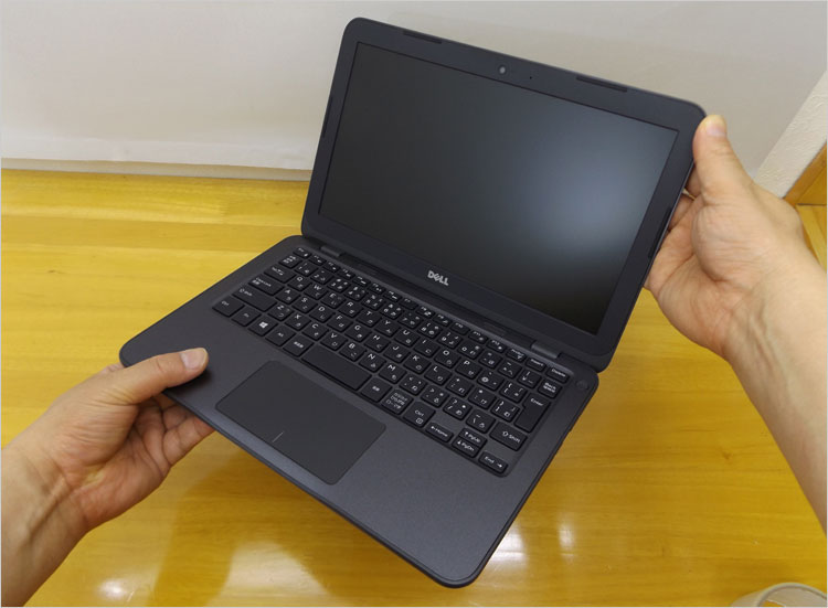 コスパ重視！AMD仕様のDELL Inspiron 11 3180レビュー パソ兄さん