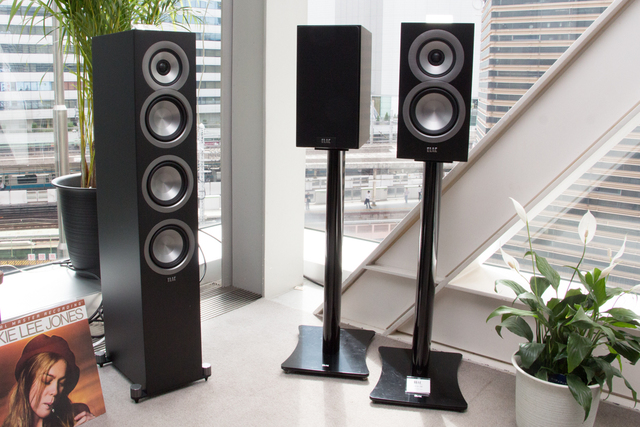 ELAC、同軸ユニット採用の新スピーカーシリーズ「Uni-Fi SLIM LINE
