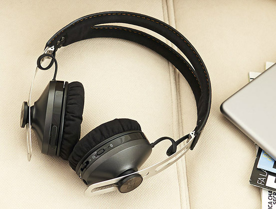 ゼンハイザー「MOMENTUM On-Ear Wireless」レビュー。軽快に使えるBT