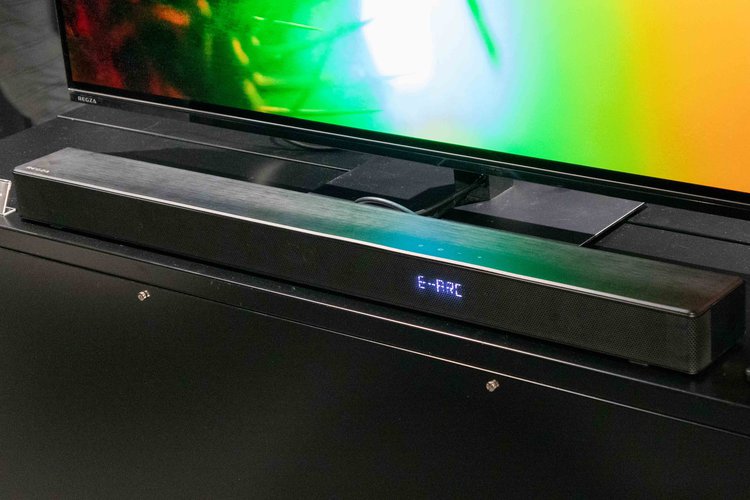REGZA、Dolby Atmos＆ハイレゾ対応のサウンドバー「TS216G」。5/17発売
