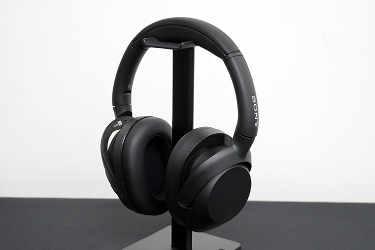 ソニー史上最高の重低音”を謳うワイヤレスヘッドホン「ULT WEAR