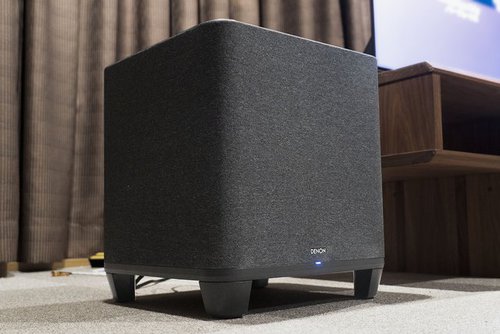 デノンのサブウーファーは低音だけじゃない！「DENON HOME」4.1chが