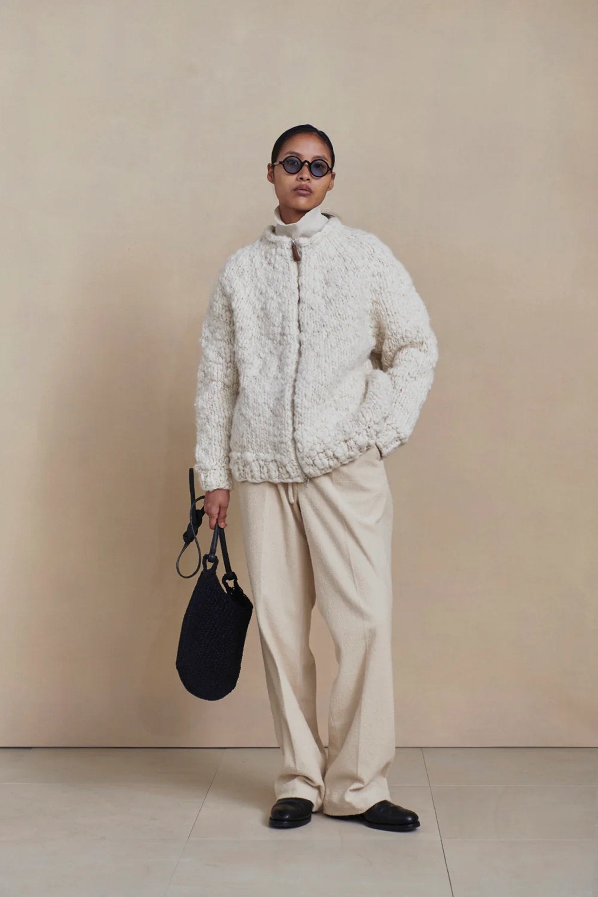 ○OLD JOE - BOTTLE-NECK HAND COWCHAIN SWEATER - NATURAL – PHAETON