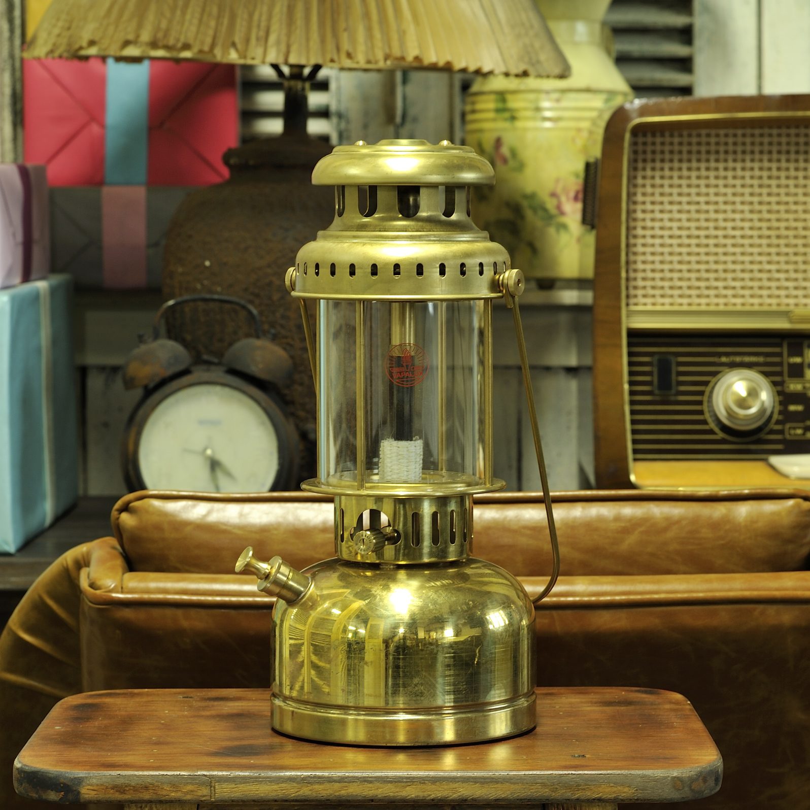 ヴェイパラックスランタン E41 ポリッシュドブラス - Vapalux Lanterns