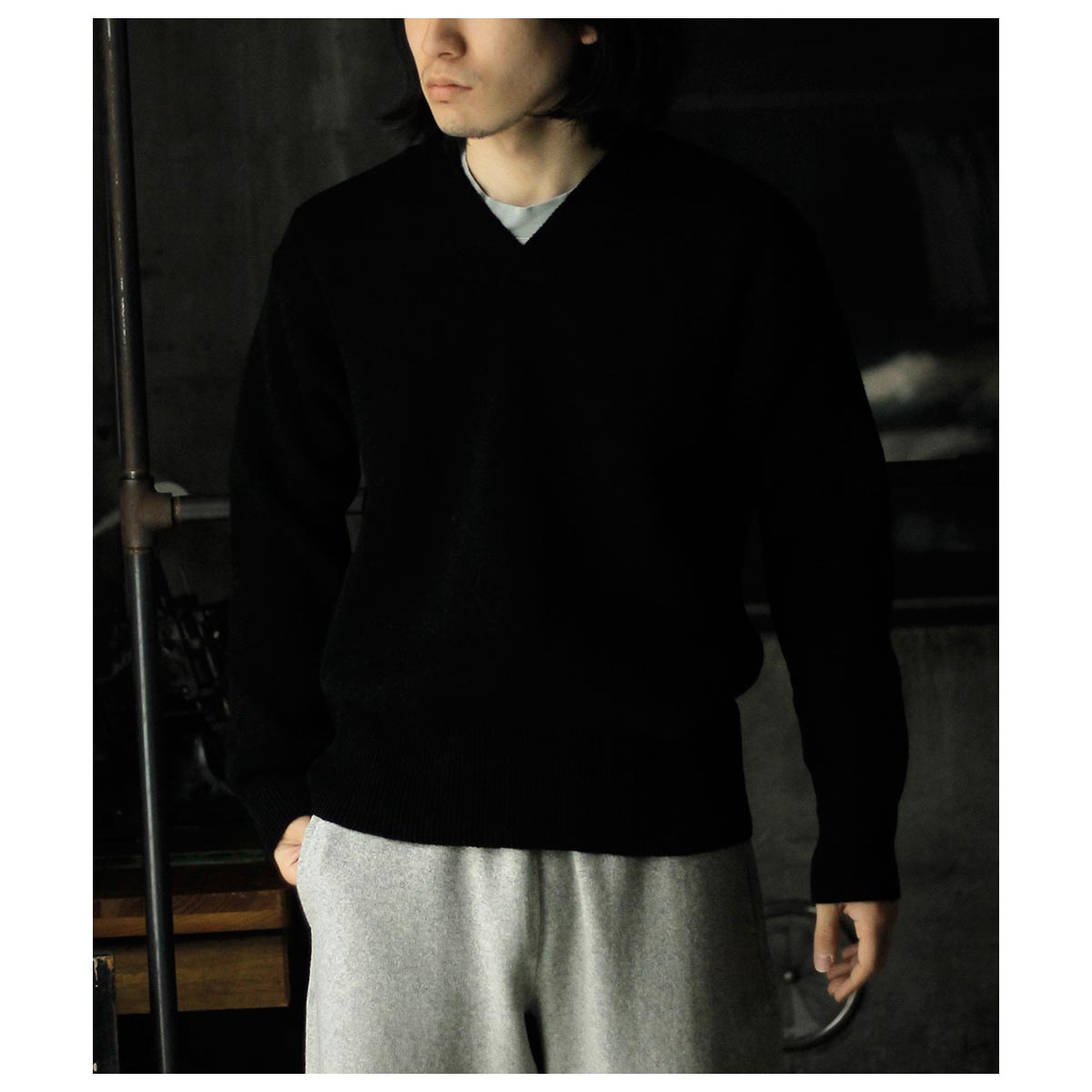 ROUGH AND SWELL Vネックセーター 黒 楽天市場】ラフアンドスウェル