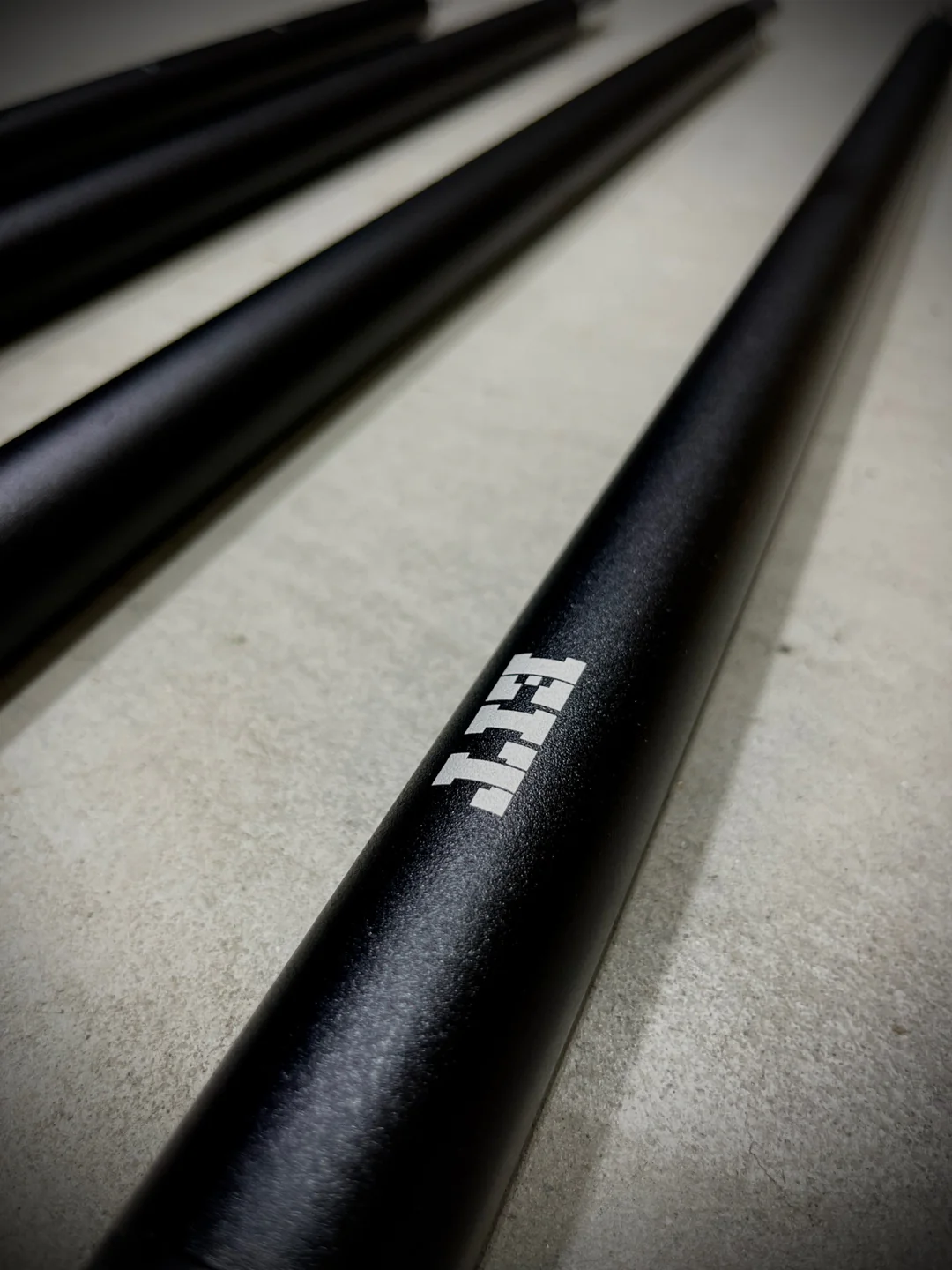 YUNAN BLACK POLE｜2本セット｜Mac Outdoor｜YUNAN