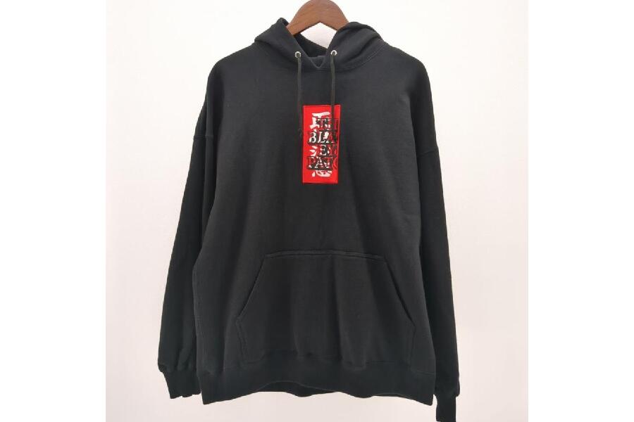 ブラックアイバッチ パーカー ブラック SIZE L 取扱注意ワッペン