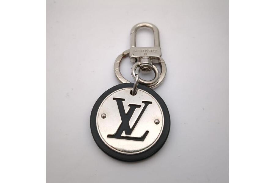 LOUIS VUITTON ルイヴィトン LVサークルキーホルダー キーリング