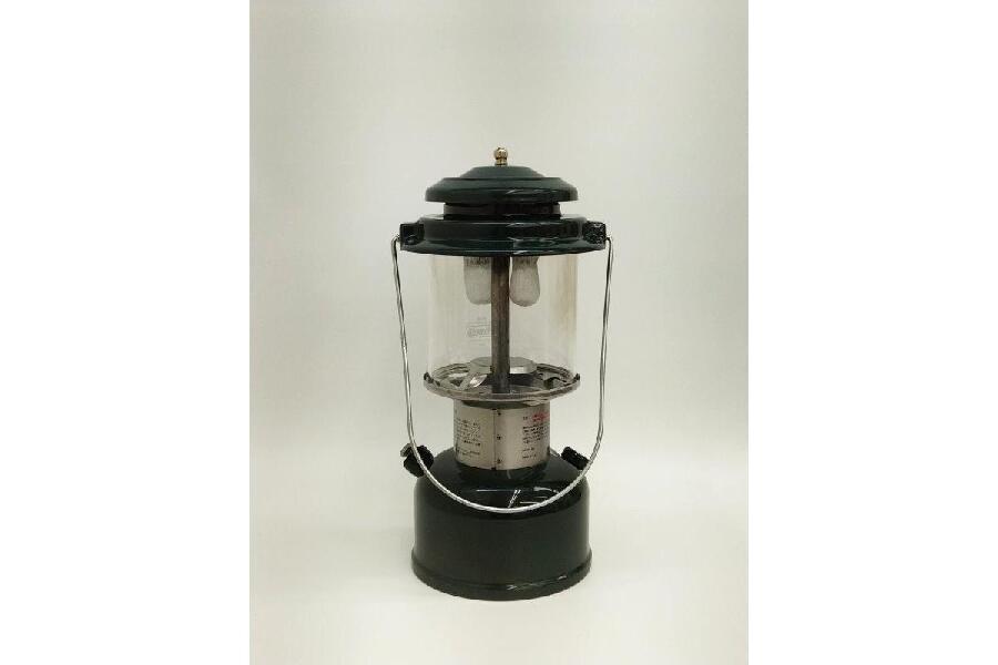 Coleman 290A 2019/08製 ケース付 ガソリンランタン 2マントル