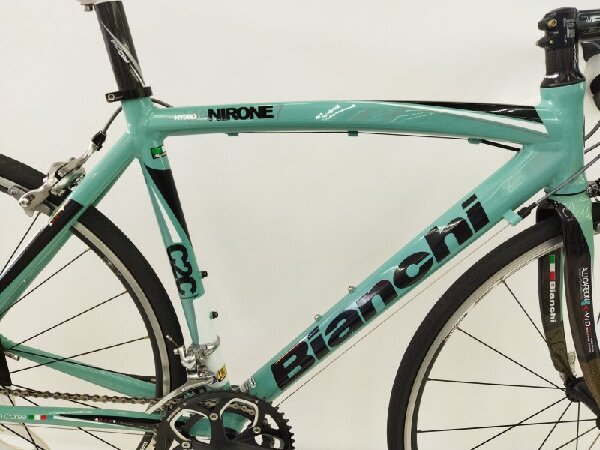 快適性抜群! Bianchi VIA NIRONE7 C2C ALU CARBON のご紹介です