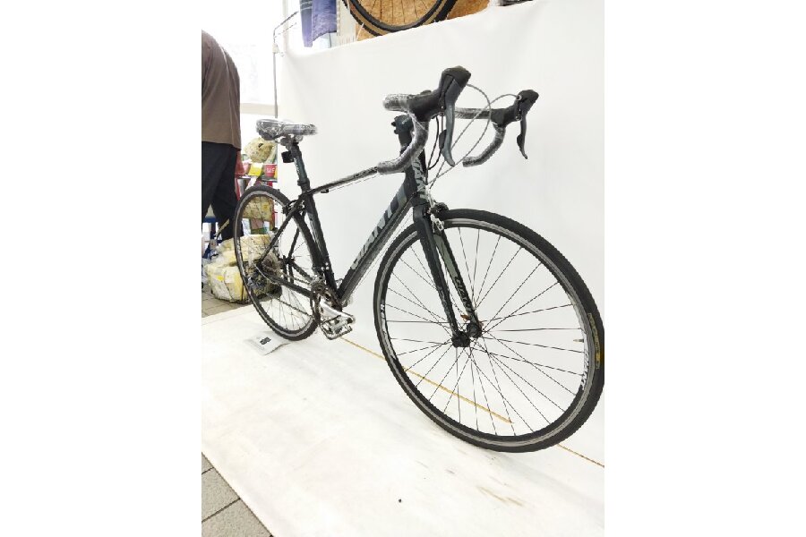 初心者におススメのエントリーロード！ GIANT DEFY4 の紹介